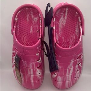 Pink water clogs